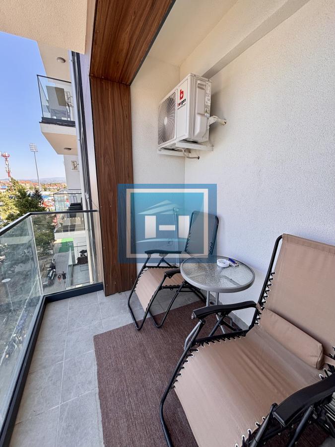 Kompletno opremljen jednoiposoban stan u novoj zgradi