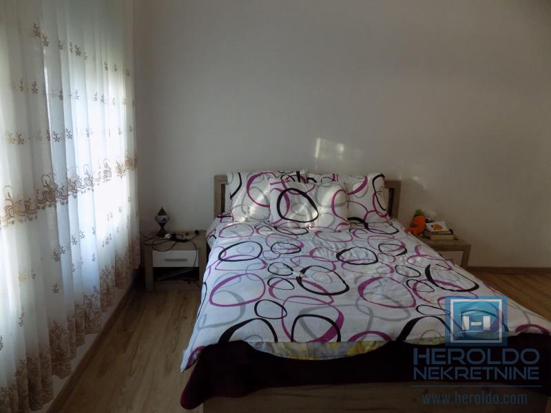 Veliki stan sa velikim potencijalom!