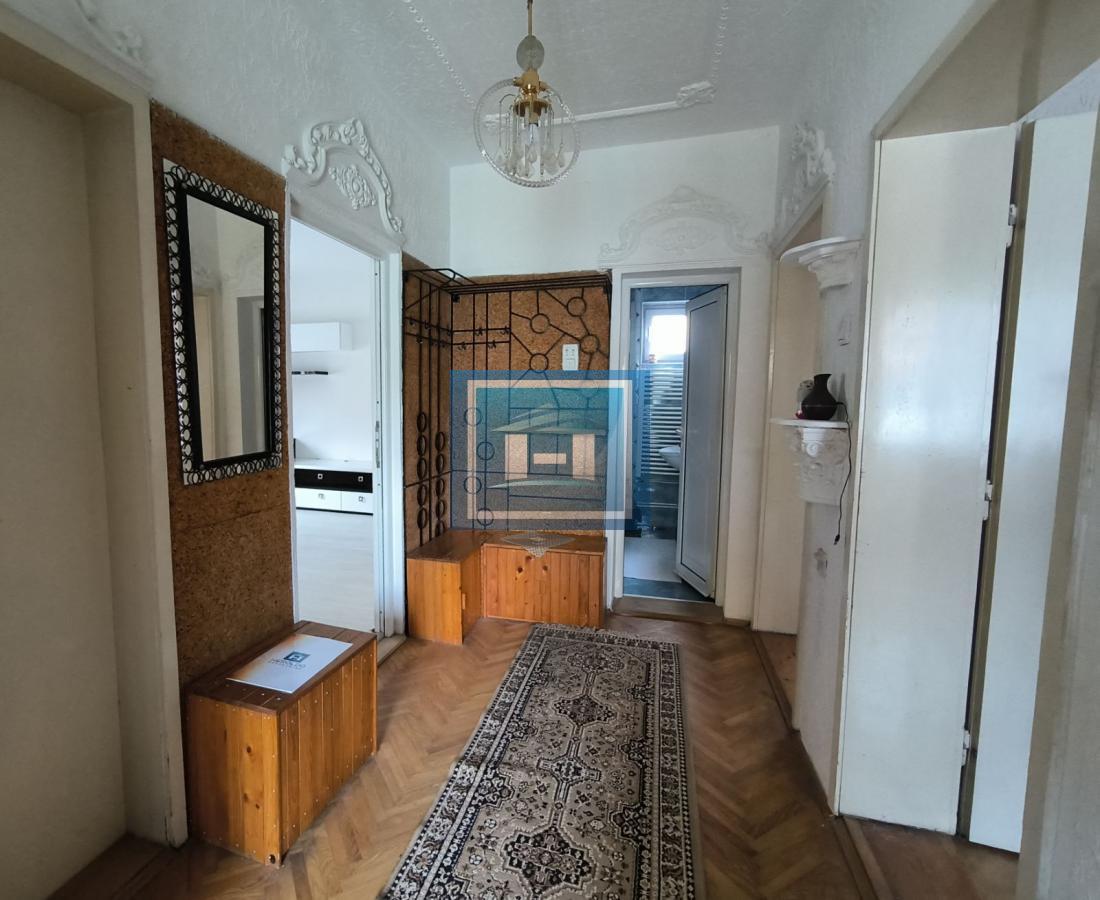 Kuća za izdavanje na lepoj lokaciji