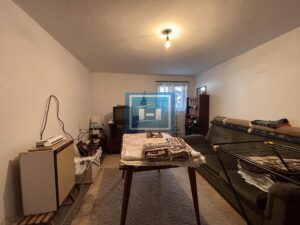 PRILIKA KOJA SE NE PROPUŠTA! Kuća na ODLIČNOJ lokaciji – idealna za stanovanje i investiciju!