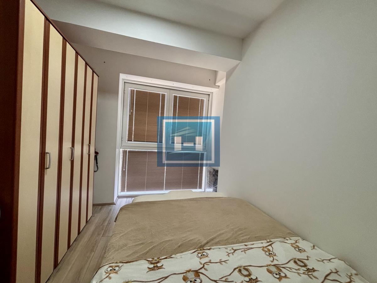 Kompletno opremljen jednoiposoban stan u novoj zgradi