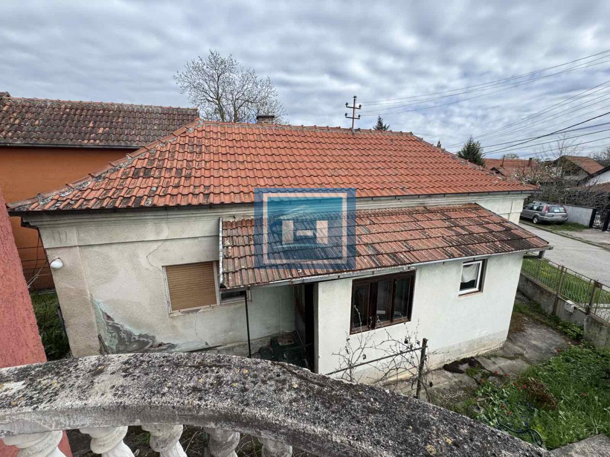 Kuća na odličnoj lokaciji