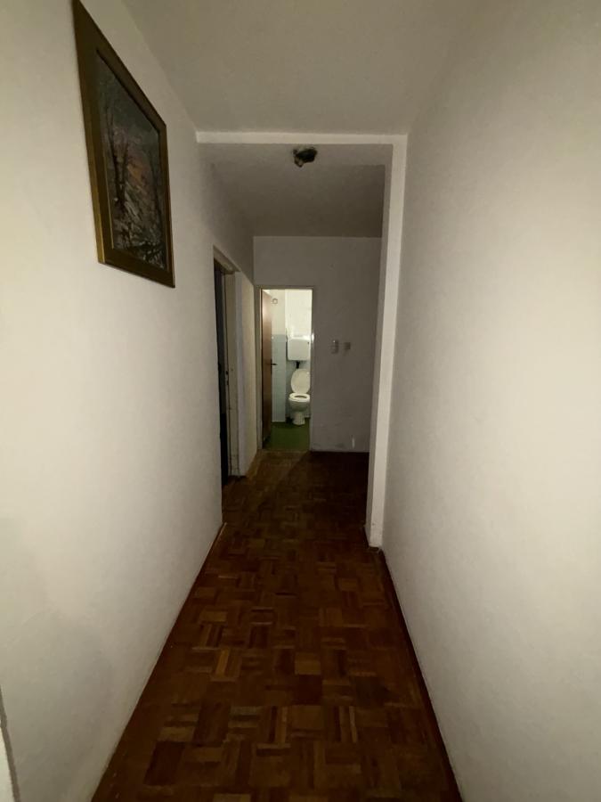 Stan u mirnom delu grada-izuzetno povoljan