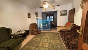 Prostrana seoska kuća u Majuru