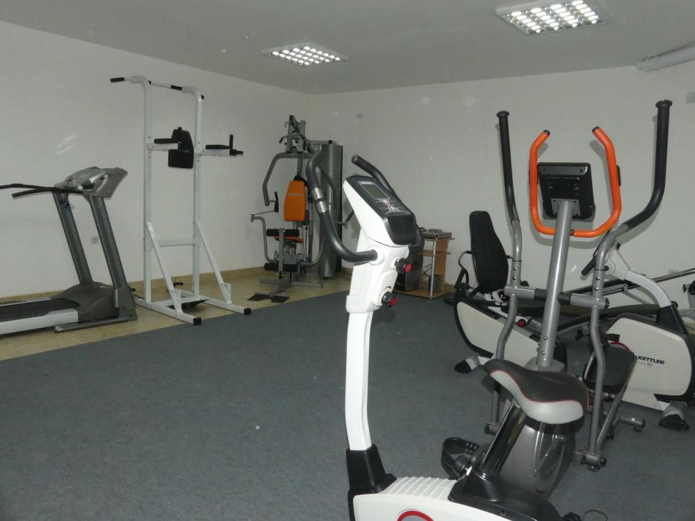 Trosoban stan na prodaju