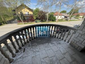 Stambeno poslovni objekat od 885m2 sa 4 lokala