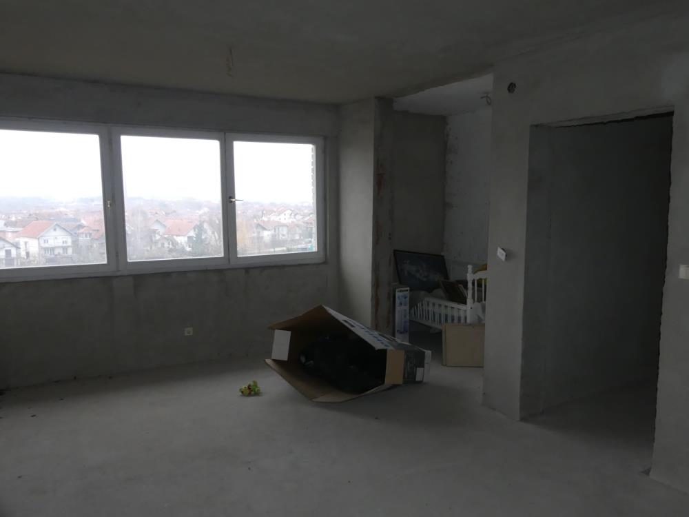 Kuća na fenomenalnoj lokaciji