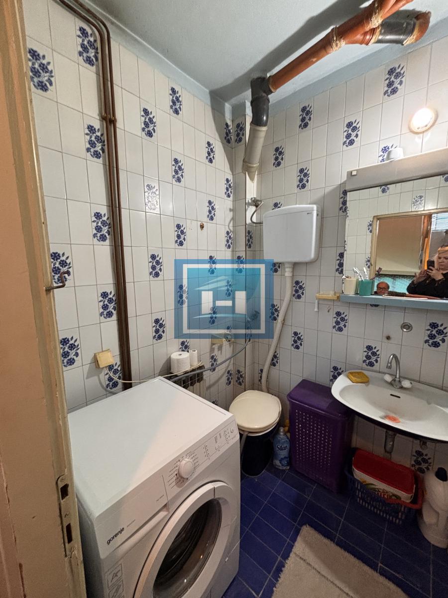 Kuća za više članova ili dve porodice u gradu