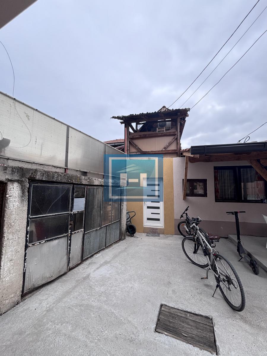 Stan 72 m², 2.5 soban, prizemlje, 2 kupatila, Jagodina, Levač