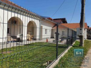 Stambena zgrada – 3 garsonjere