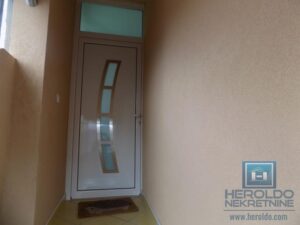 Na prodaju poslovno-stambeni objekat na odličnoj lokaciji