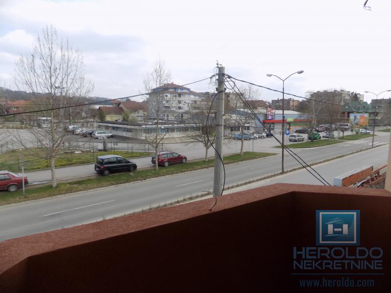 Na prodaju poslovno-stambeni objekat na odličnoj lokaciji