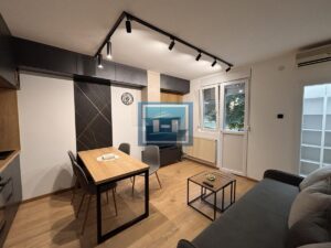 Uselite se bez stresa – savršena garsonjera od 23m², kao iz kataloga!