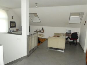 Lux sređena kuća, useljiva