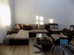 Veliki stan sa velikim potencijalom!