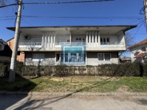 Komforan salonac u centru grada