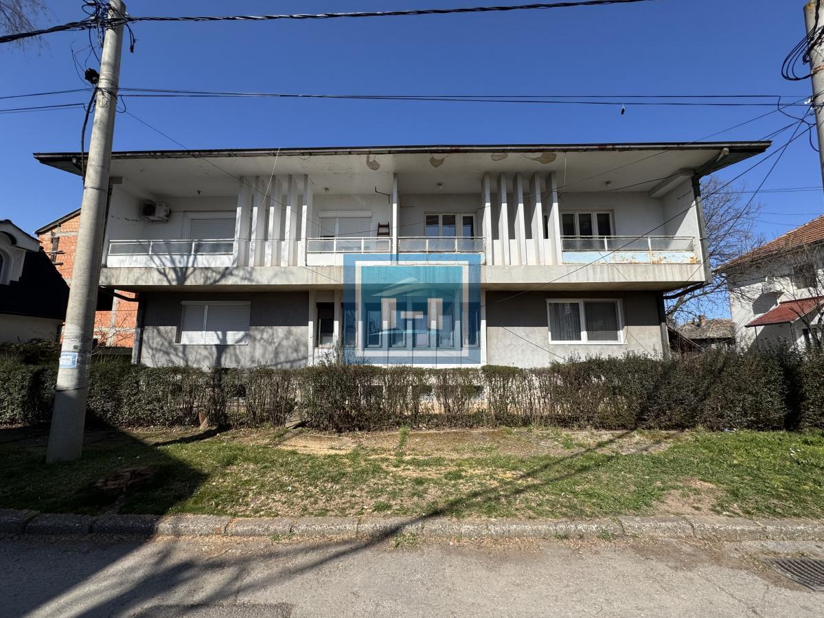 Komforan salonac u centru grada