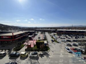 Kompletno opremljen jednoiposoban stan u novoj zgradi