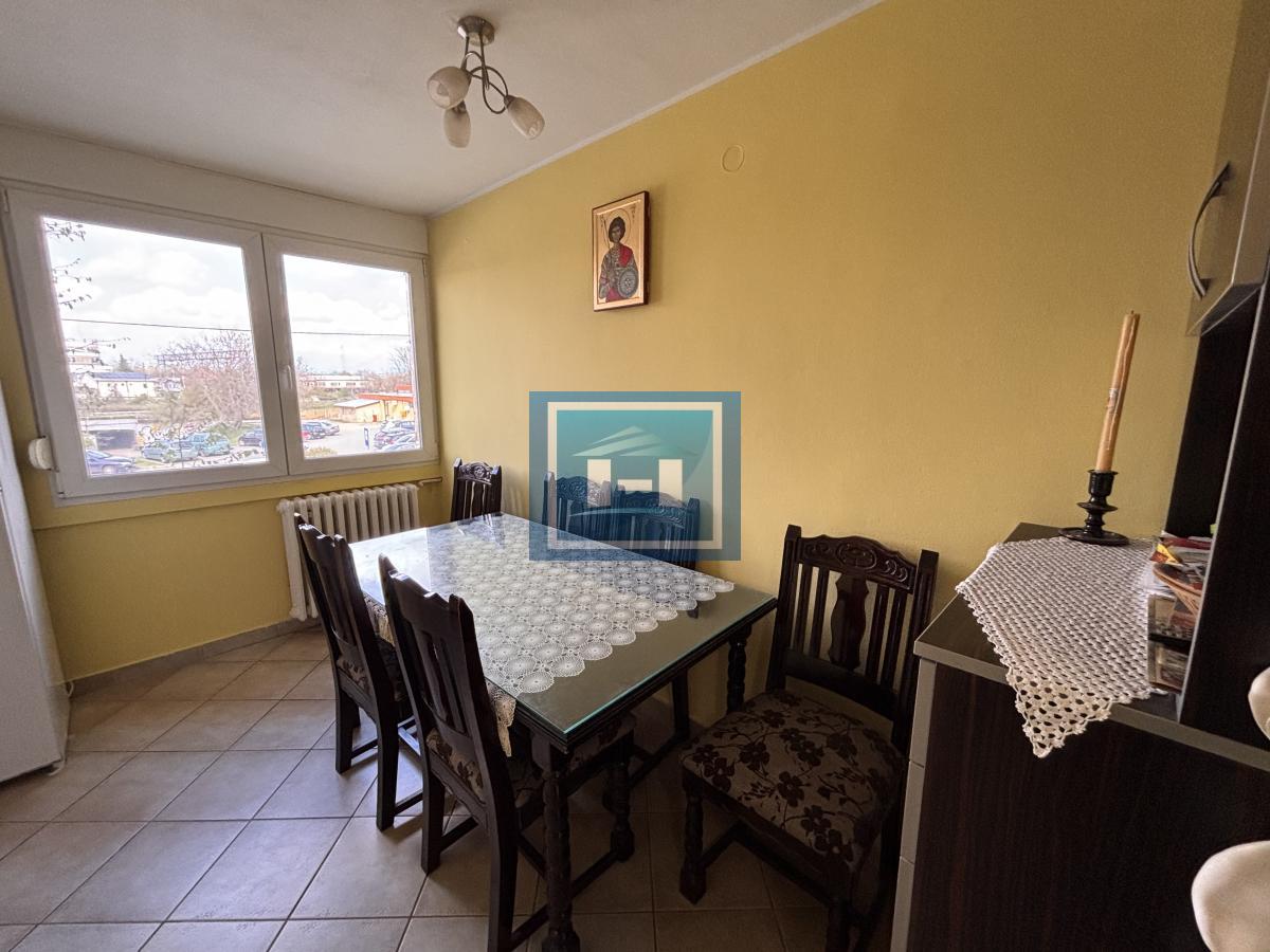 Trosoban stan u centru Jagodine – može kupovina preko kredita !!!