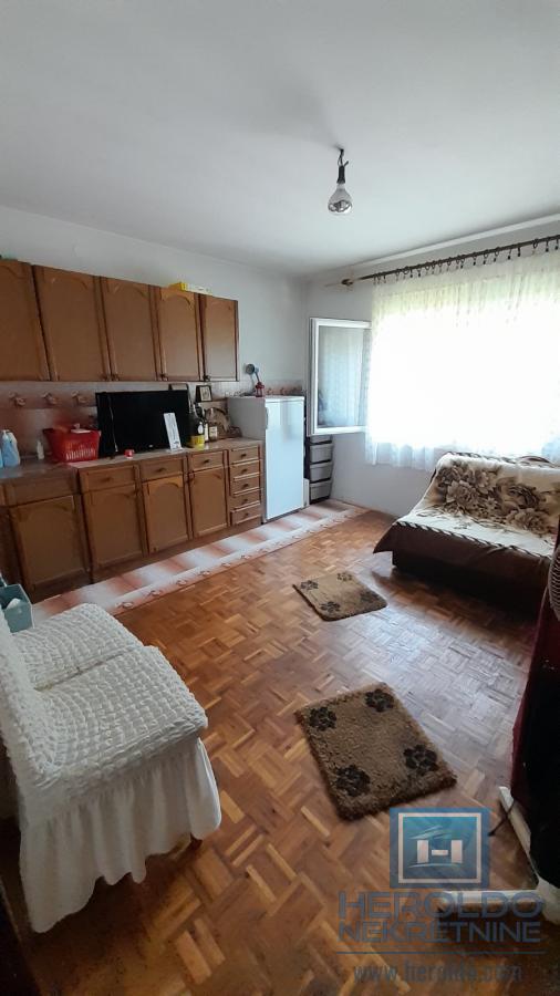 Porodična kuća na selu