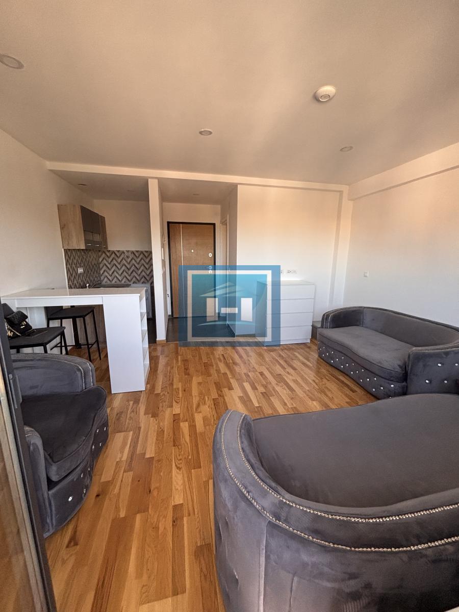 Garsonjera od 30 m2 u Crnjanskom po povoljnoj ceni sa uračunatim troškovima