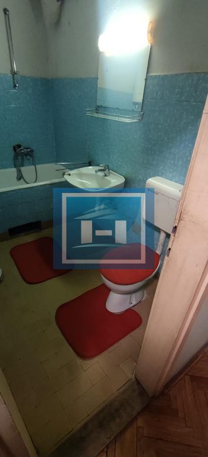 Trosoban stan 80 m², Centar, Jagodina