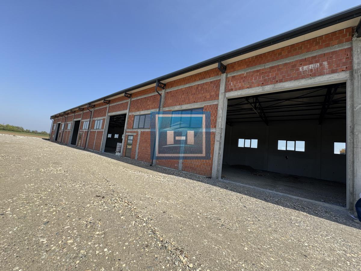 NOVA HALA POVRŠINE 1100m2