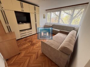 Dvosoban stan 2. sprat, Kajsijar, postoji mogućnost kupovine na kredit