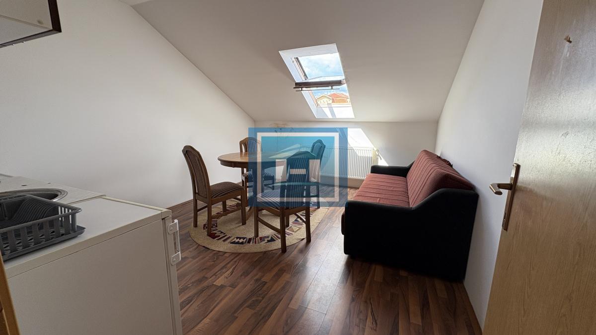 Dvosoban stan sa nameštajem u naselju Levač