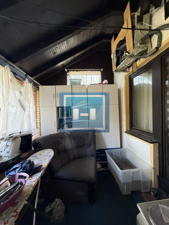 Na prodaju porodična kuća sa pomoćnim objektom – mirna lokacija, odličan potencijal