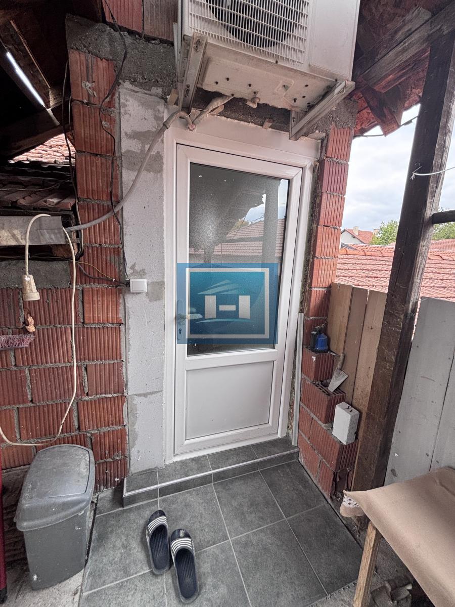 Stan 72 m², 2.5 soban, prizemlje, 2 kupatila, Jagodina, Levač