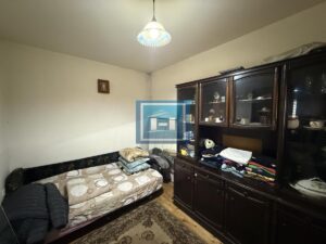 Na prodaju porodična kuća sa pomoćnim objektom – mirna lokacija, odličan potencijal