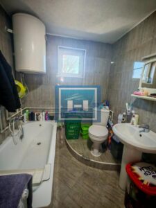 Prodaja, Stan, 61m2 , Paraćin