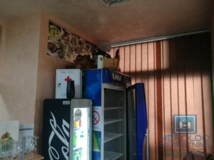 hitna prodaja dva spojena lokala povoljno u centru grada!!!