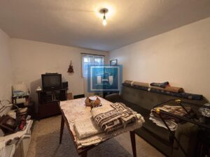 PRILIKA KOJA SE NE PROPUŠTA! Kuća na ODLIČNOJ lokaciji – idealna za stanovanje i investiciju!