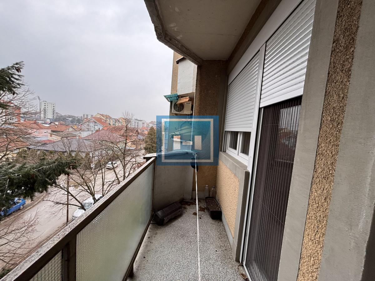 Dvosoban stan sa garažom