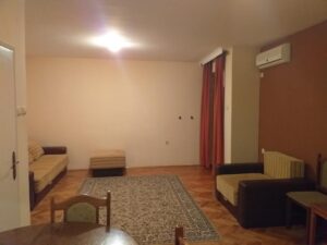 Dvosoban renoviran stan za prodaju