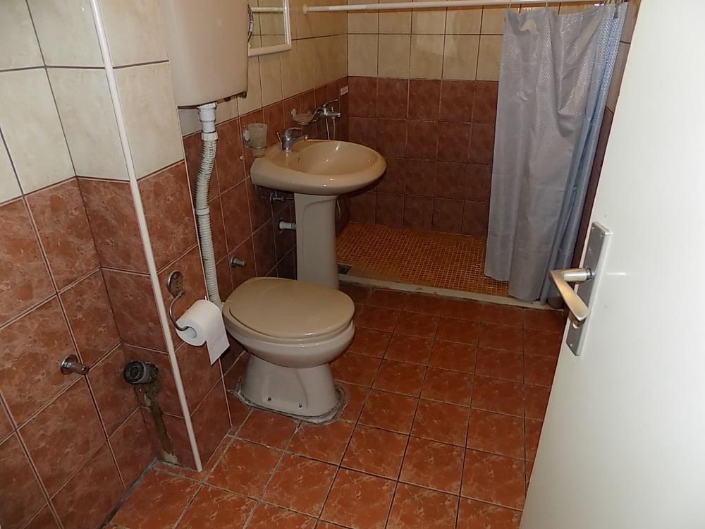 Dvosoban renoviran stan za prodaju