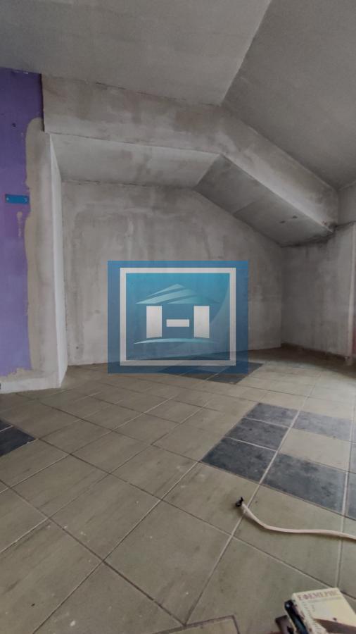 Stambeno-poslovni objekat u centru Rekovca po ceni 300eur/m2