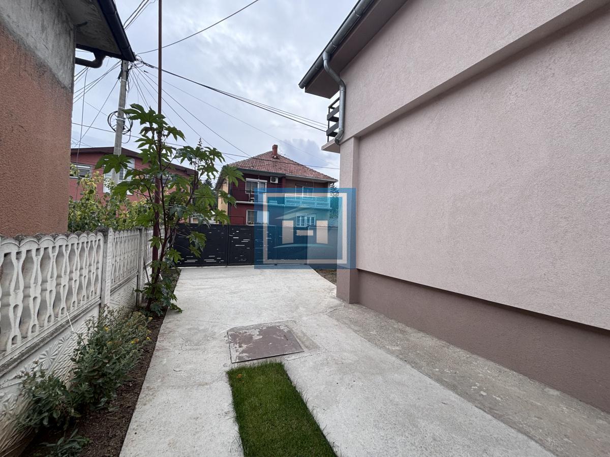 Stan 72 m², 2.5 soban, prizemlje, 2 kupatila, Jagodina, Levač