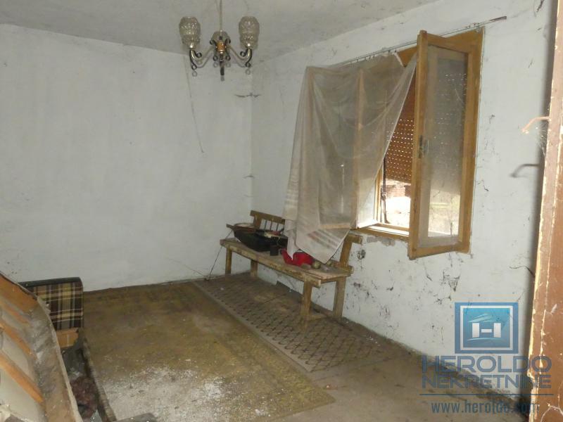 Seoska kuća u Dragocvetu