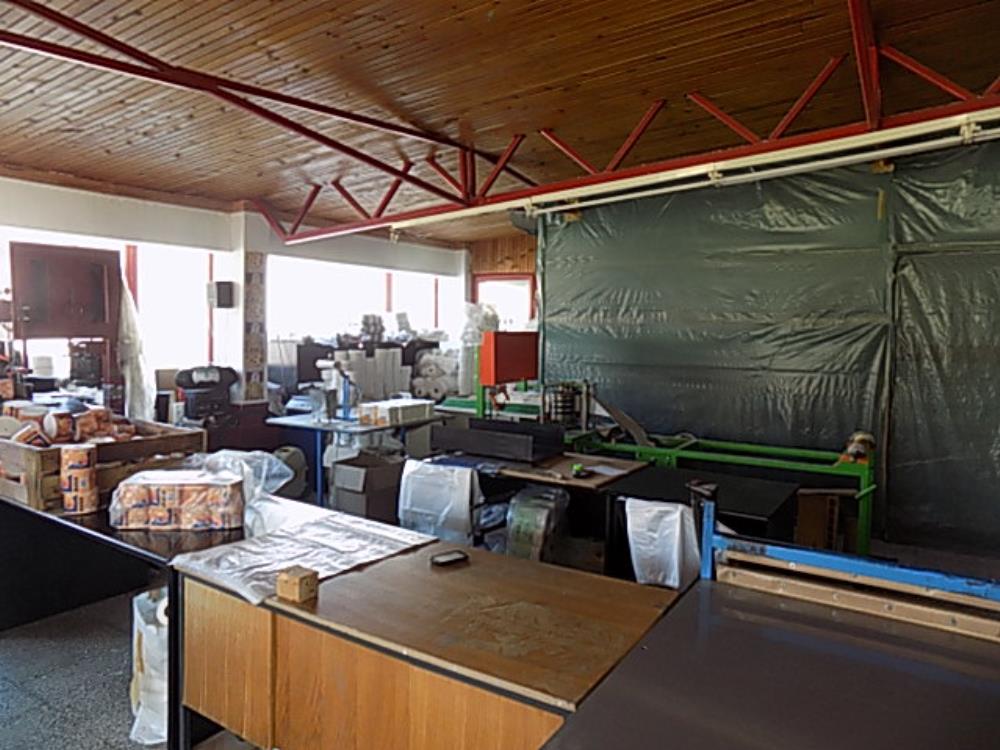 Atraktivan višenamenski proizvodno-poslovni prostor u jednom nivou na Budžinom brdu