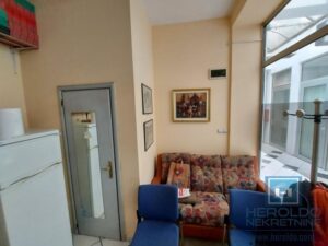 Lokal/Centar
