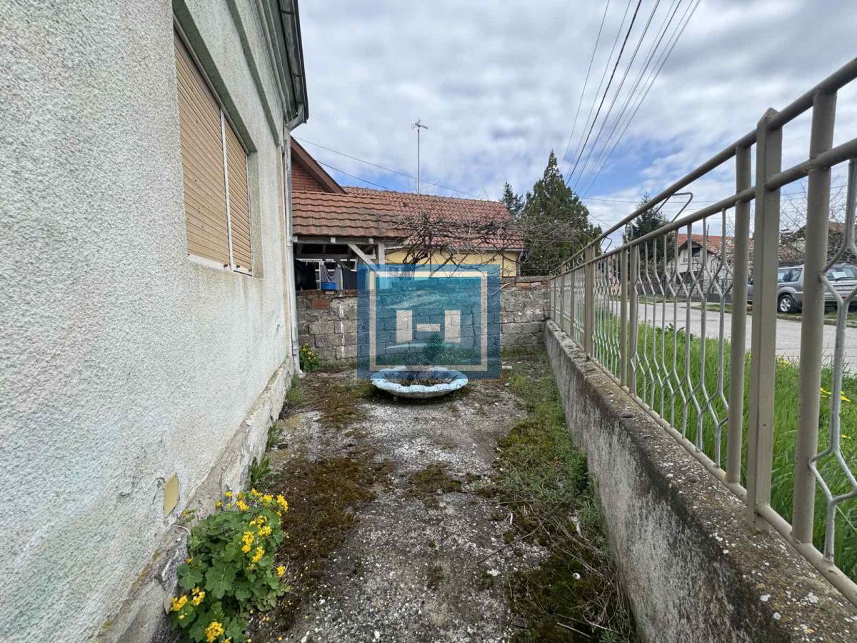 Kuća na odličnoj lokaciji