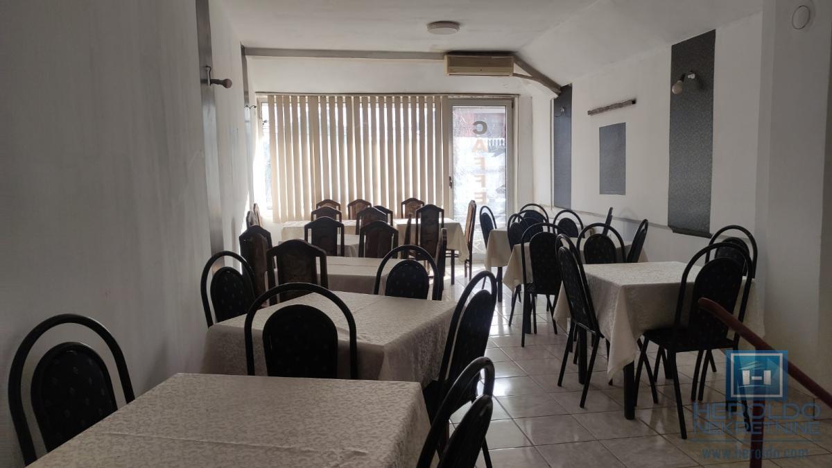 Poslovni prostor u centru Rekovca