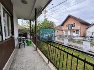 Kuća za izdavanje na lepoj lokaciji