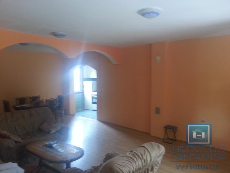 Seoska kuća – Bukovče