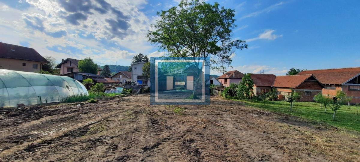 Prostrana seoska kuća u Majuru