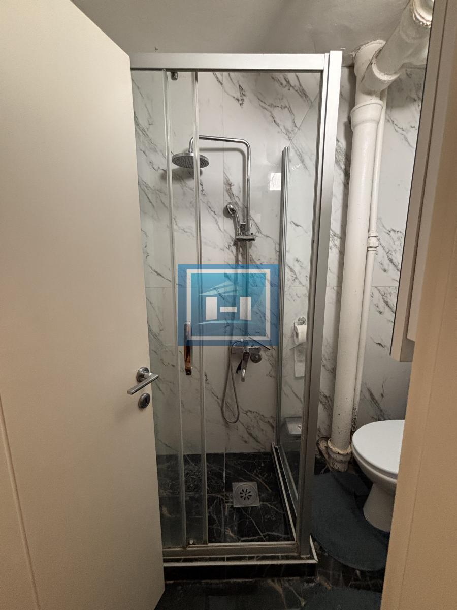 Trosoban stan u centru Jagodine – može kupovina preko kredita !!!