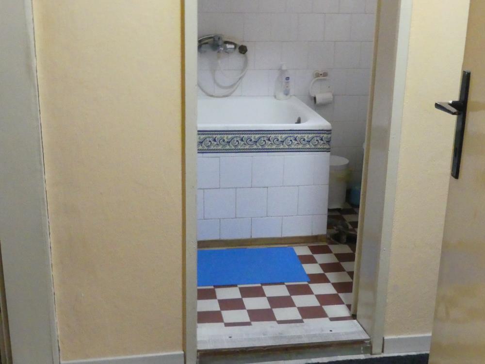 Komforna kuća u Jagodini, Tavrića obori